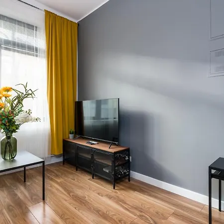 Apartment Bukowska 21 By Renters Poznan